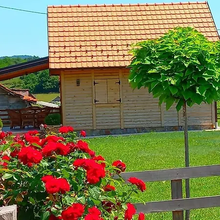 Drveni Raj Lopatnice Lopatnica