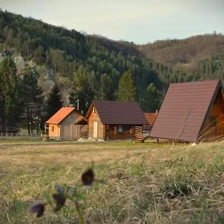 Drveni Raj Lopatnice Lopatnica